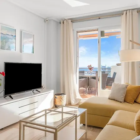 Duplex Penthouse With 4 Bedrooms Apartment Benalmadena