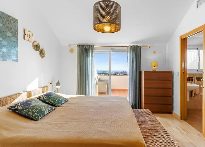 Apartment Duplex Penthouse With 4 Bedrooms *
