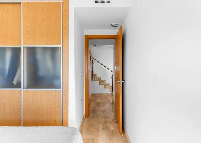 Duplex Penthouse With 4 Bedrooms